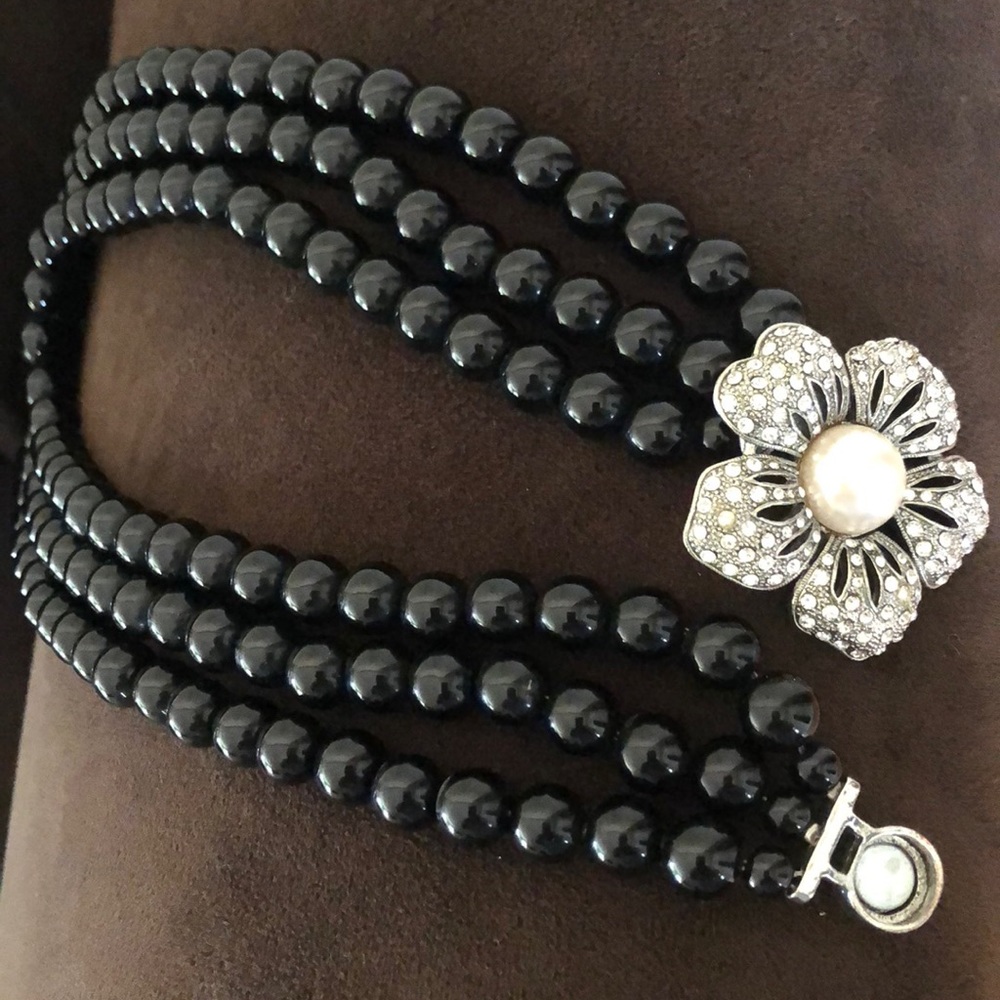 Necklace - Picture 5 of 5